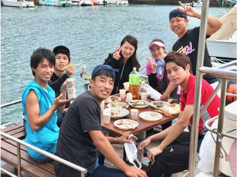 【千葉・勝浦】リッチにクルーザー貸切プラン！船上でBBQやマリンスポーツを楽しもう！（１２名様迄）の紹介画像