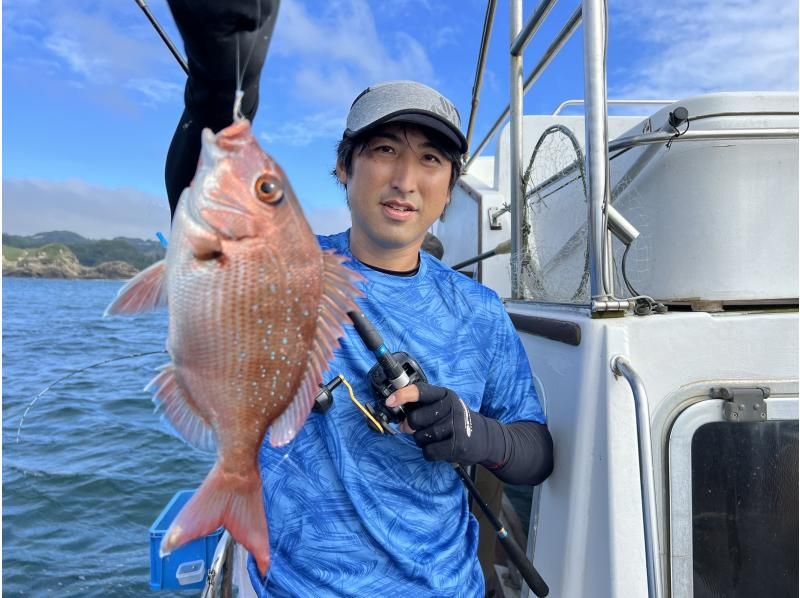 【千葉・勝浦】鯛やヒラメなど大物を釣り上げよう！クルーザーで行く五目釣り体験！初心者歓迎！乗合プランの紹介画像