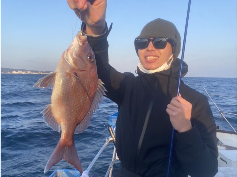 千葉・勝浦】鯛やヒラメなど大物を釣り上げよう！クルーザーで行く五目釣り体験！初心者歓迎！乗合プラン | アクティビティジャパン