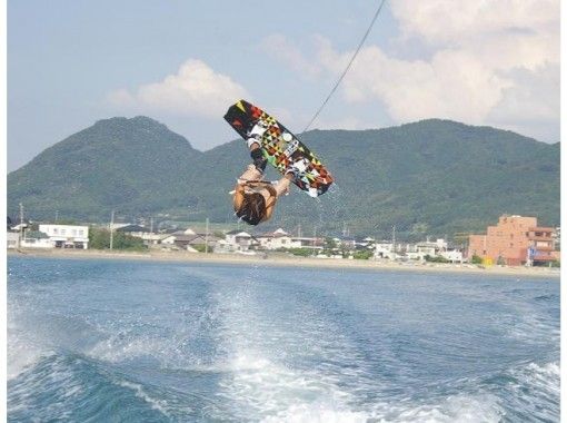 福岡県のウェイクボードの予約 日本旅行 オプショナルツアー アクティビティ 遊びの体験予約