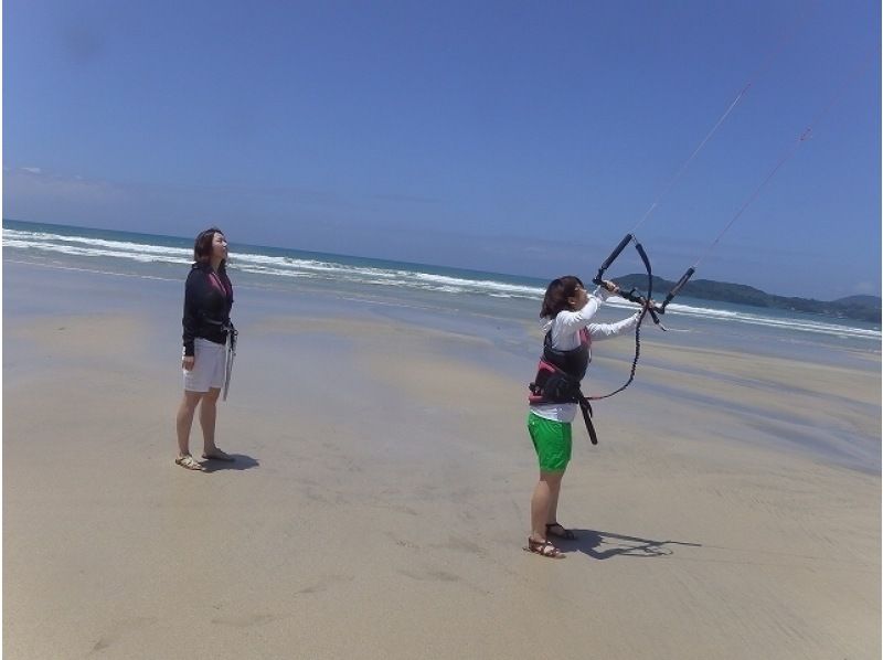 [Kagoshima] Beginner's guide! Easy kiteboarding experience (60 minutes course)の紹介画像