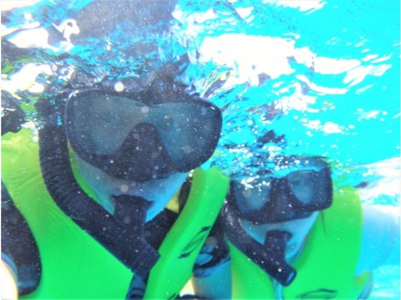 【 시즈오카 &middot; 아타미 】 아침의 고요한 바다에서 자연과 하나! 카약 선 라이즈 투어の紹介画像