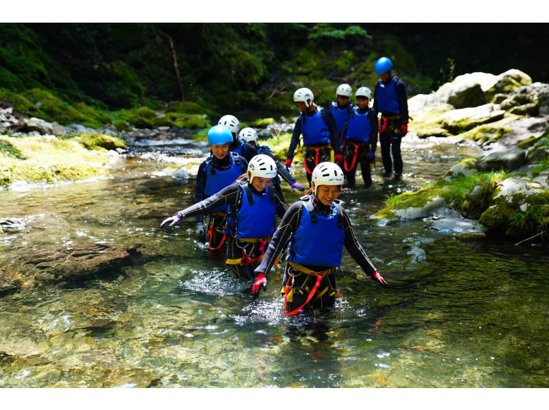 [Tokyo / Okutama] Half-day Canyoning! Integrated with Nature! Hot shower facilitated!