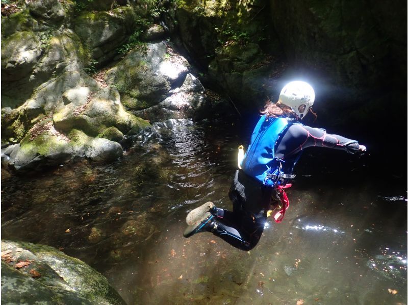 [Tokyo / Okutama] Half-day Canyoning! Integrated with Nature! Hot shower facilitated!