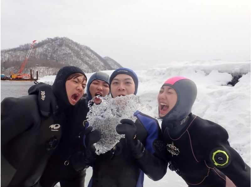 [北海道支Shi湖]支ko湖冰上漫步之旅原原pound照片和温泉折扣/特惠票礼物♪の紹介画像
