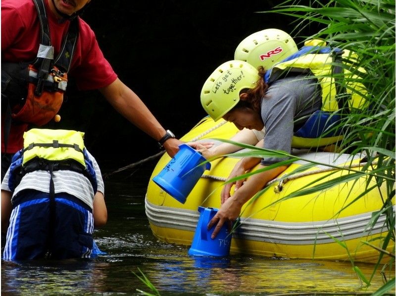 Hokkaido in the summer Shikotsu Lake sightseeing Excellent transparency! Activities to enjoy the blue of Shikotsu Lake Experience leisure Line rafting Hokkaido Lion Adventure