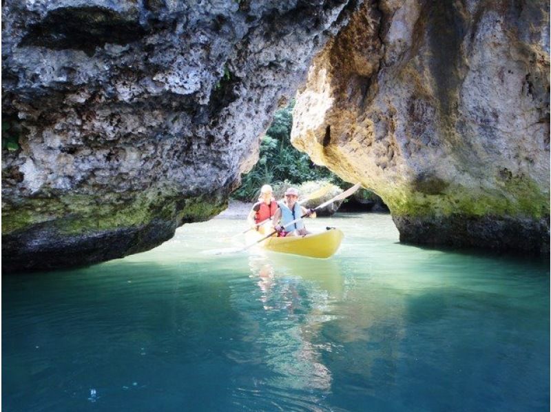 沖縄・伊良部島】～巨岩の森アドベンチャーカヤック～ | アクティビティジャパン