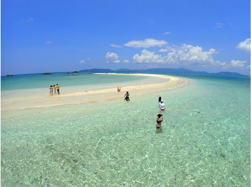 [沖縄-石垣島】讓我們成為美人魚！在幻影島上的土地和土地浮潛|三中間相機租賃免費！の紹介画像