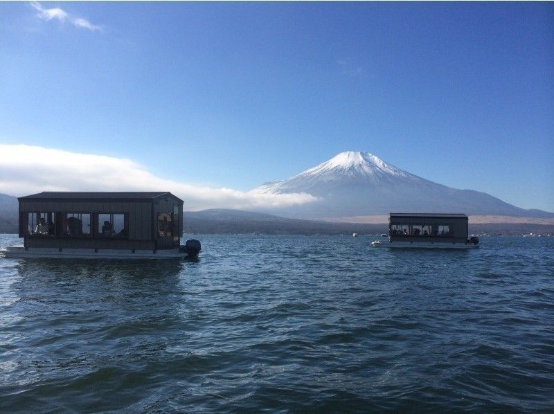 山梨 山中湖 定員１０名のドーム船で最大７時間ワカサギ釣り オプションで天ぷらセットもできます アクティビティジャパン