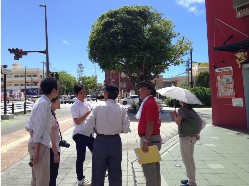 [Okinawa ・ Koza】 Take a walk in the exotic daytime full of exotic culture! Daytime Sightseeing tour 【Guided tour】の紹介画像