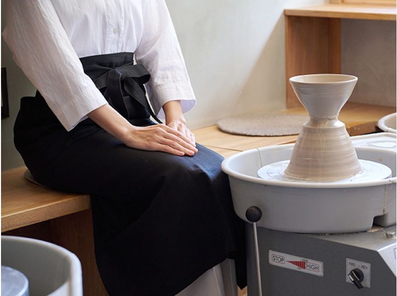 [Kyoto / Kiyomizu] Beginners welcome! Easy cup making between sightseeing! Potter's wheel experience light plan (20 minutes)の紹介画像