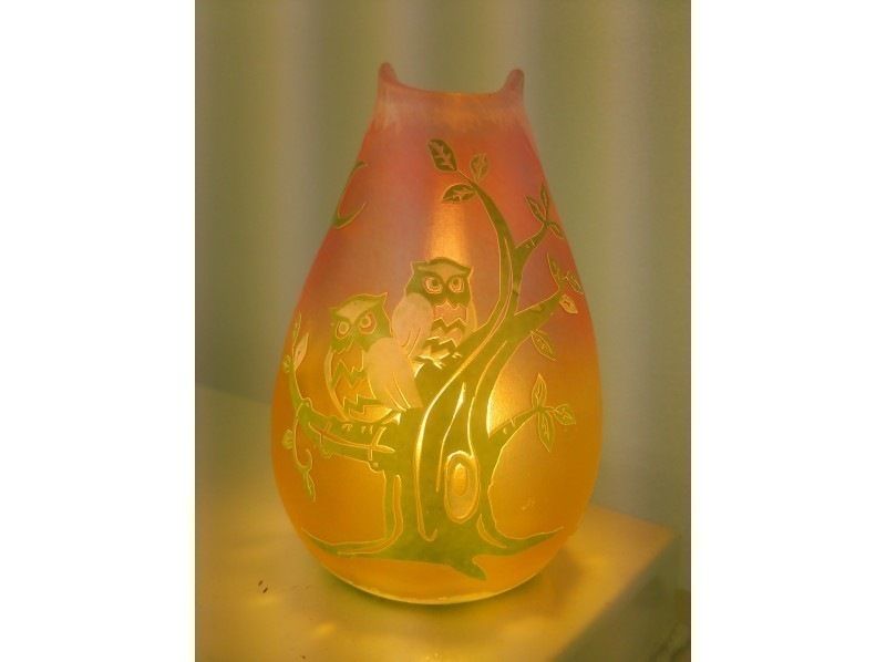 【浅草橋1分】砂で削るガラス工芸～色鮮やかなグラスに好きな絵や文字を彫刻しよう！すぐに持ち帰りOK！デートや女子会にピッタリ。の紹介画像