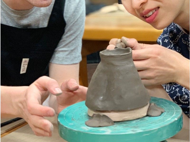 [Osaka ・ Ceramics】 Parents and children and couples! Pair pottery experience to deepen the eyebrowsの紹介画像