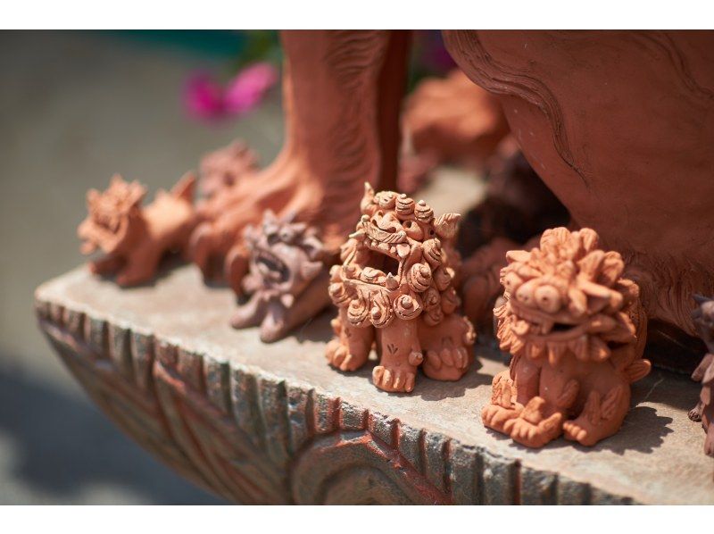 A thorough introduction to the most popular Okinawa Shisa-making experiences and recommended shops! What is the Shisa, the guardian deity of Okinawa?