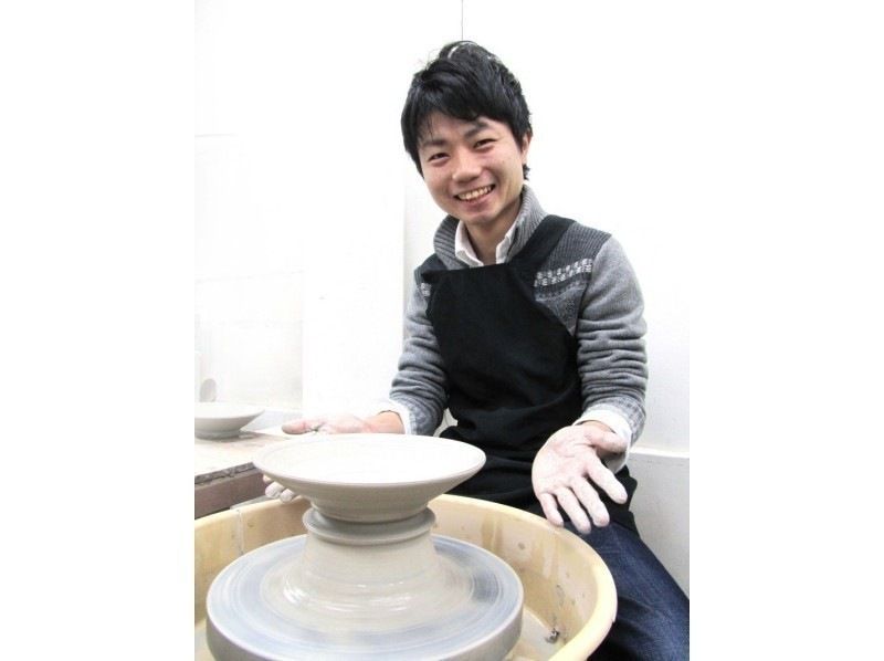 【港區·陶瓷體驗】心情是陶藝家。推薦給初學者！電動陶工的陶藝經驗，這個日通過電話預訂！の紹介画像