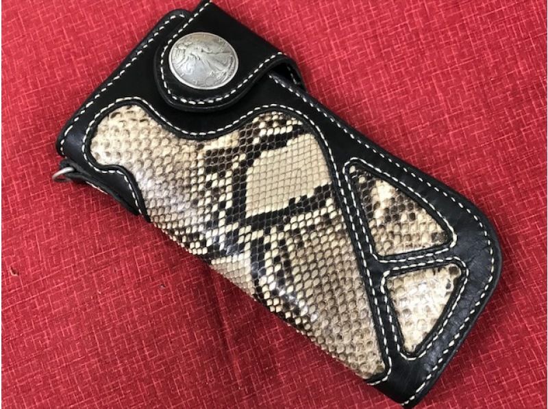 [Hyogo, Amagasaki] Recommended as a gift! Choose your own piece with this "Authentic Leather Craft Experience Course" - 2 minutes walk from the station ☆ Groups welcome ♪♪の紹介画像