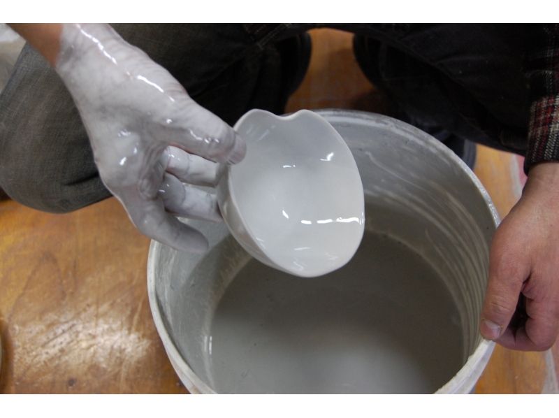 [東京/國立]我覺得自己像個陶藝家！面向初學者和中級學生的電動陶輪課程（成型繪畫，兩次）の紹介画像