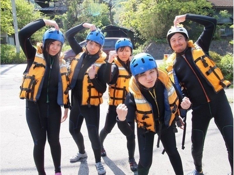 Spring only! Torrent degree MAX! [Minakami / Rafting 1-day tour] Enjoy the super long courseの紹介画像