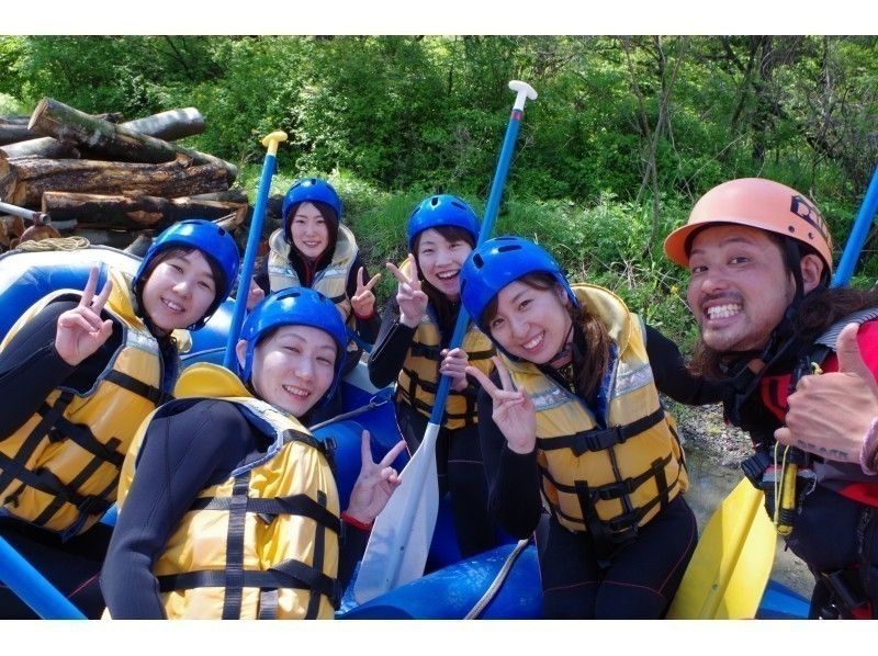 Spring only! Torrent degree MAX! [Minakami / Rafting 1-day tour] Enjoy the super long course