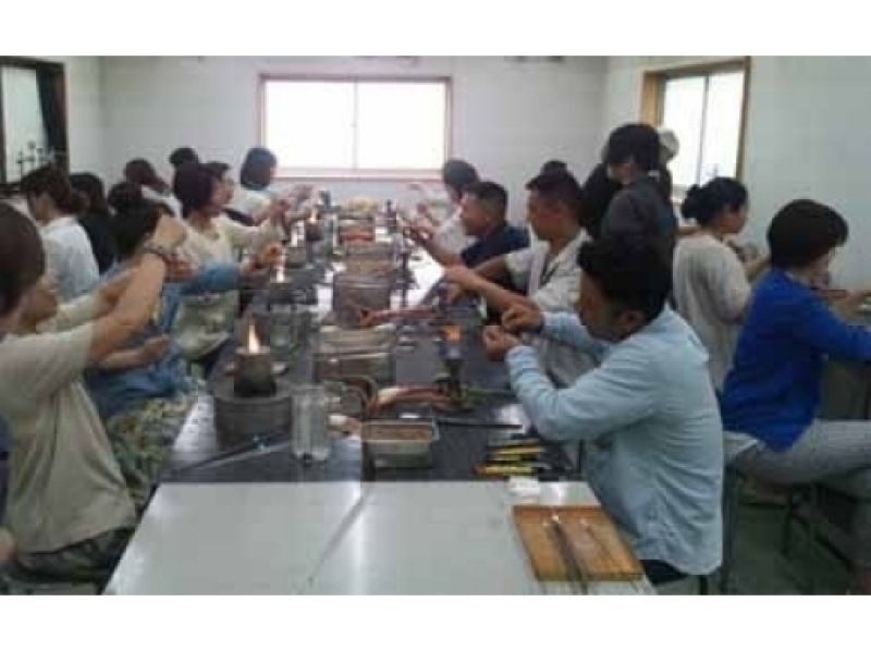 [Osaka/Izumi] Glass craft for ages 7 and up. Experience making glass beads with burner work! (Weekday course) Up to 15 beads in 1 hour!の紹介画像