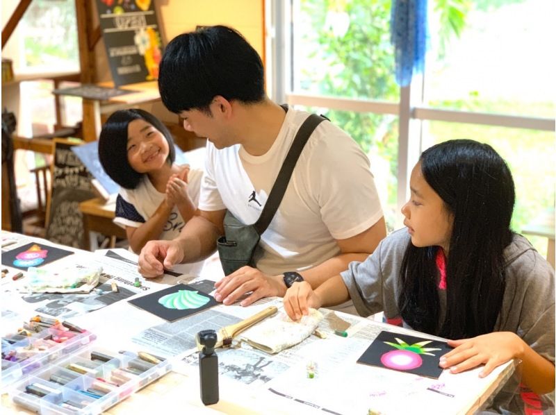 Okinawa Main Island] 60 ​​minutes of tropical chalk art experience