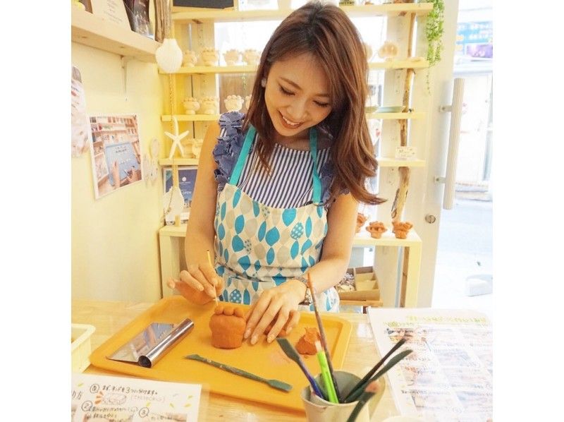 沖縄・那覇】誰でも気軽にできる「シーサー作り体験」国際通り