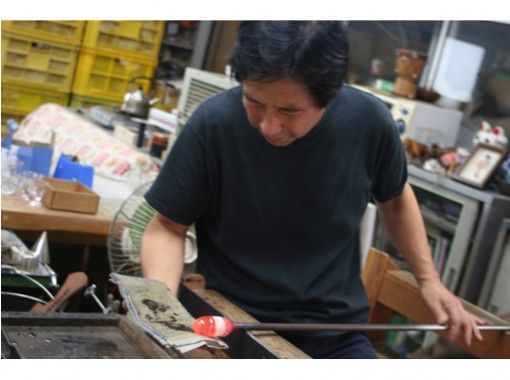 山梨 大月 本格吹きガラス体験 宙吹き でオリジナル作品を作ろう 当日予約ok 手ぶらでお越しください アクティビティジャパン