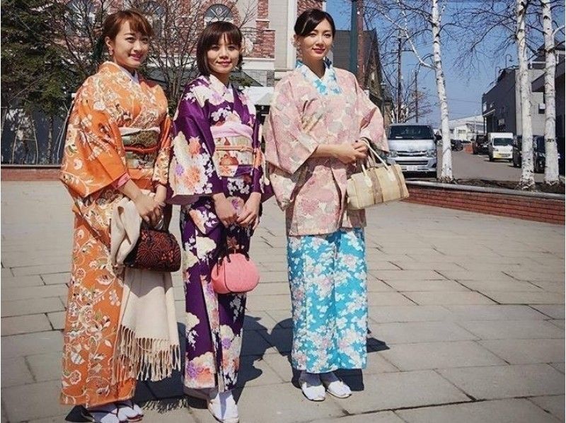 Directly from Otaru Station! Kimono rental - Kimono walk through the romantic streets of Otaru (1 hour course)の紹介画像