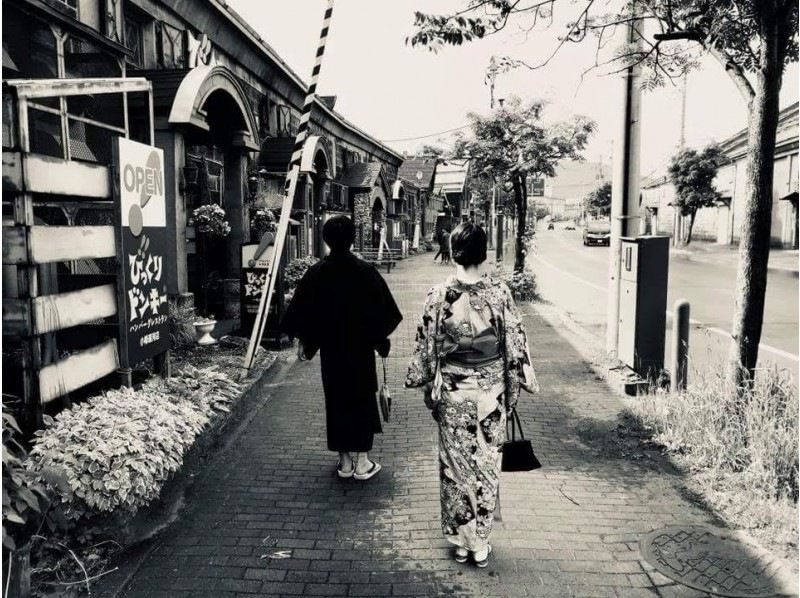 슈퍼 서머 세일 2024 오타루역 근처의 기모노 렌탈~전통적인 기모노로 일본옷 미인으로 변신! 충분히 하루 코스の紹介画像