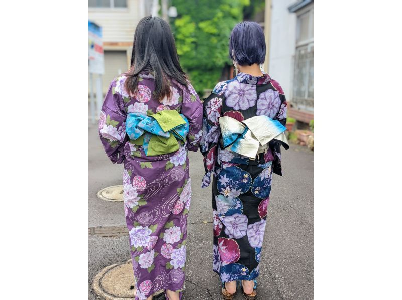 슈퍼 서머 세일 2024 오타루역 근처의 기모노 렌탈~전통적인 기모노로 일본옷 미인으로 변신! 충분히 하루 코스の紹介画像