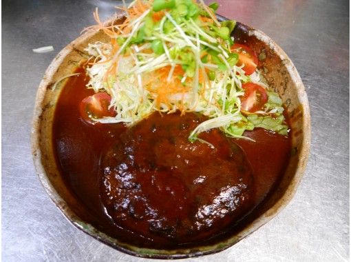 京都 上京区 京都の街を優雅に散策 着付け レンタル ハンバーグ定食ランチ付き 無料ヘアセットあり アクティビティジャパン