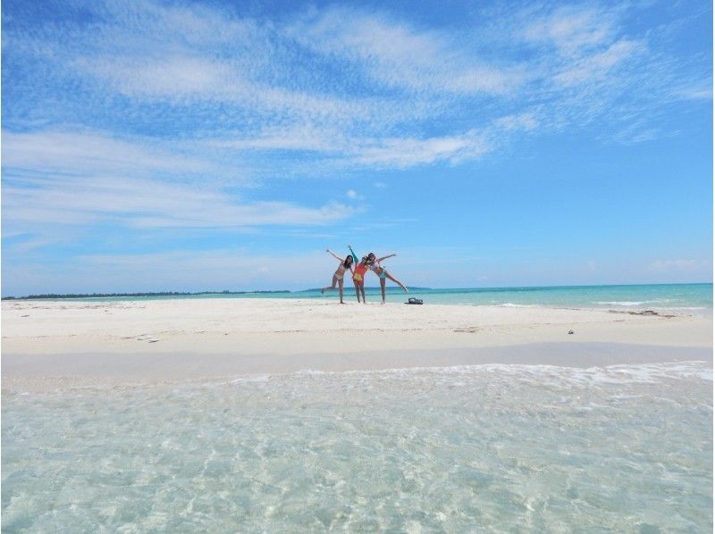 [Okinawa, Miyakojima] Jet Ski Tour to Uni Beach. Free drone photography! Parking, water, and simple changing rooms available.の紹介画像