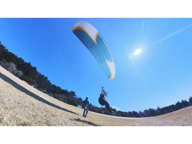 【静岡・朝霧高原・富士山・パラグライダー】一人で挑戦する。遊ぶように学び、学ぶように遊ぶ。澄んだ空で楽しくアップデート！の紹介画像