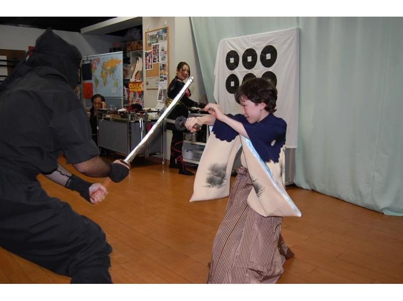 [大阪,大阪市]體驗戰鬥,變成了一個武士,忍者!像電影和戲劇演員的情緒