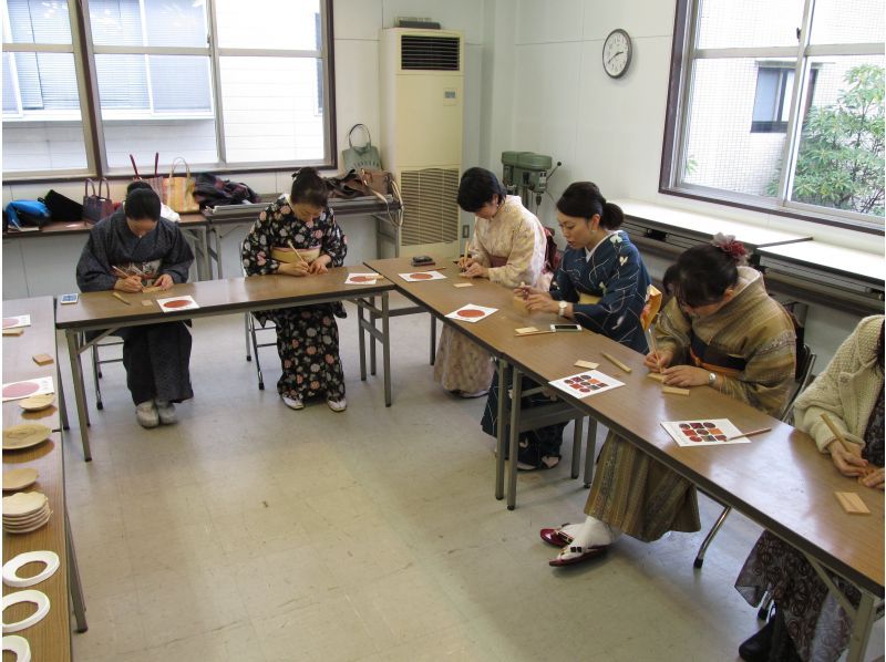 [Shonan/Kamakura] Try your hand at traditional crafts! "Carving experience" Beginners welcome! When you want to concentrate on making something, try the Kamakura carving experience class!の紹介画像