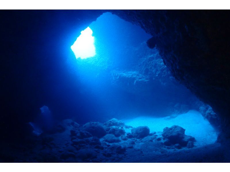 【沖縄・宮古島】NAUIアドバンススクーバダイバー・ライセンス講習２日間コースの紹介画像