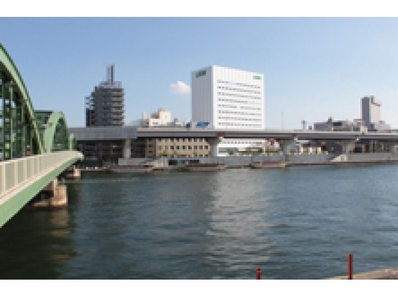 [โตเกียว・ อาซากุสะ】ขึ้นไปบนเรือนแพโตเกียวทัวร์ชม! [Sumida River Cruise "Kasuga"]の紹介画像