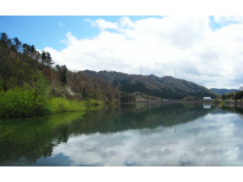 [山形-Lake Hanamori]体验安全愉快的划独木舟（半天课程）の紹介画像
