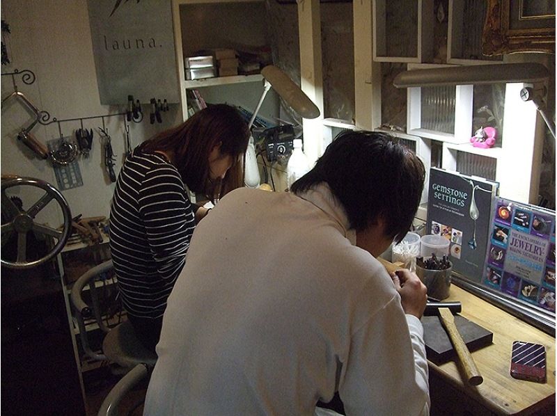 [Kanagawa Prefecture, Yokohama] Recommended for engraving silver ring making experience classroom ☆ couples and families!の紹介画像