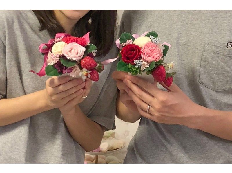 [โตเกียว・ Nihonbashi] จัดดอกไม้ไว้อย่างสวยงาม ＜ กระถางต้นไม้ ＞の紹介画像