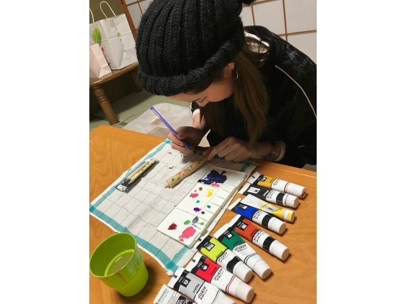 [Aichi/Okazaki City] Traditional craft Japanese candle ``Painting experience'' 10 momme Ikari type 16cm hand-painted picture candle Matsui Honwa candle workshop selected as a summit gift You can also tourの紹介画像