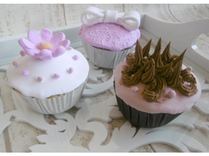 ほんのりピンクのバラのクレイケーキ ほんのりピンクのバラのクレイケーキ ほんのりピンクのバラのクレイ