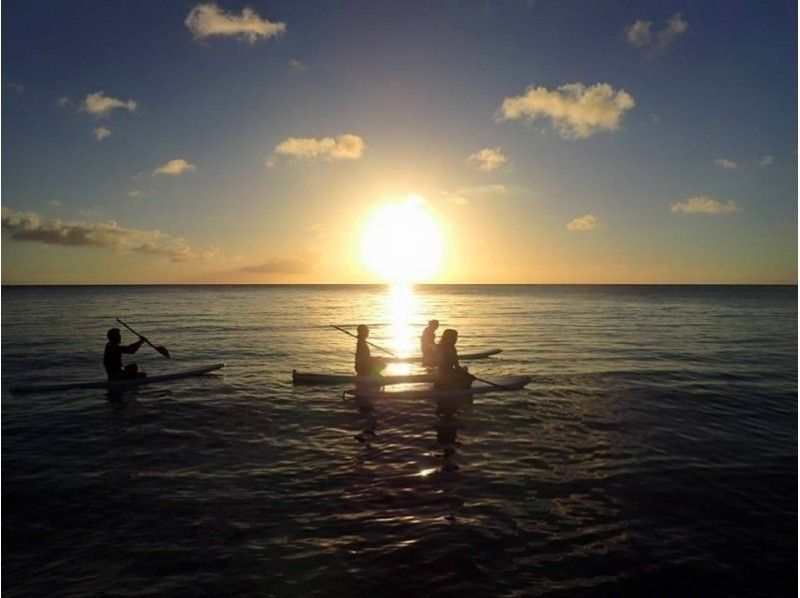 [Okinawa ・ Miyakojima] OK for beginners. Let's look at the sunset while SUP! [Sunset SUP]の紹介画像