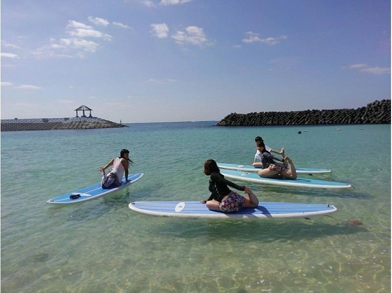 [Okinawa ・ Miyakojima] OK for beginners. A pleasant yoga experience on the sea! [SUP Yoga]の紹介画像
