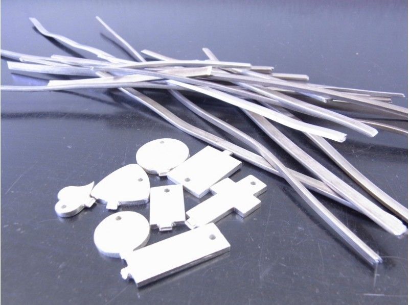 【愛知・名古屋】栄駅徒歩5分！思い出も未来も二人で形に！ペアリング、ペアネックレス作り！材料費込み（120分）の紹介画像