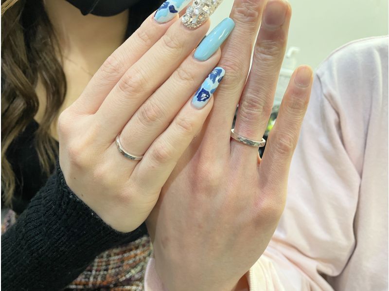 【愛知・名古屋】栄駅徒歩5分！思い出も未来も二人で形に！ペアリング、ペアネックレス作り！材料費込み（120分）の紹介画像