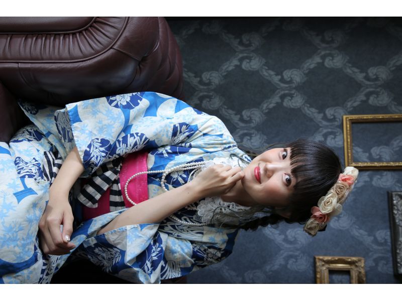 [Tokyo, Shinjuku] Yukata rental "Going out in a women's yukata plan" Includes dressing and hair styling. Just a short walk from Shinjuku 3-chome Station. Come empty-handed!の紹介画像