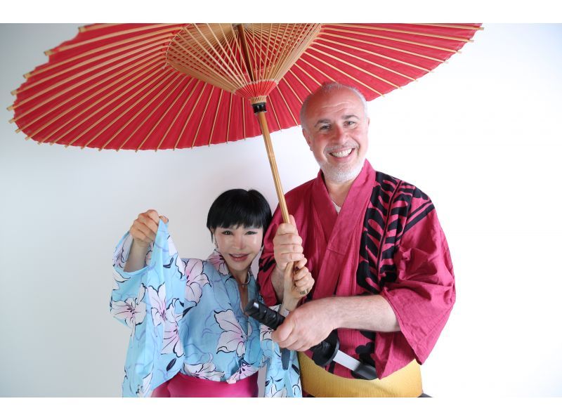 [Tokyo, Shinjuku] Yukata rental "Yukata date plan" Recommended for couples going to the fireworks festival! Dressing and hair styling for women included, just a short walk from the station, empty-handed!の紹介画像