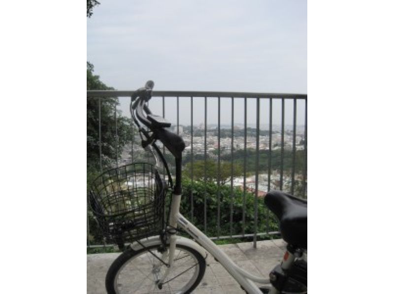 [ 오키나와 · 슈리 · 렌털 사이클] 전동 어시스트 자전거 휙휙首里観光! 2 시간 코스の紹介画像