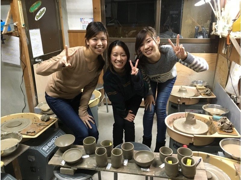 [Nara City / Ceramic Art Experience] The most popular plan! Feeling like making an original work by experiencing the potter's wheel "electric potter's wheel"の紹介画像